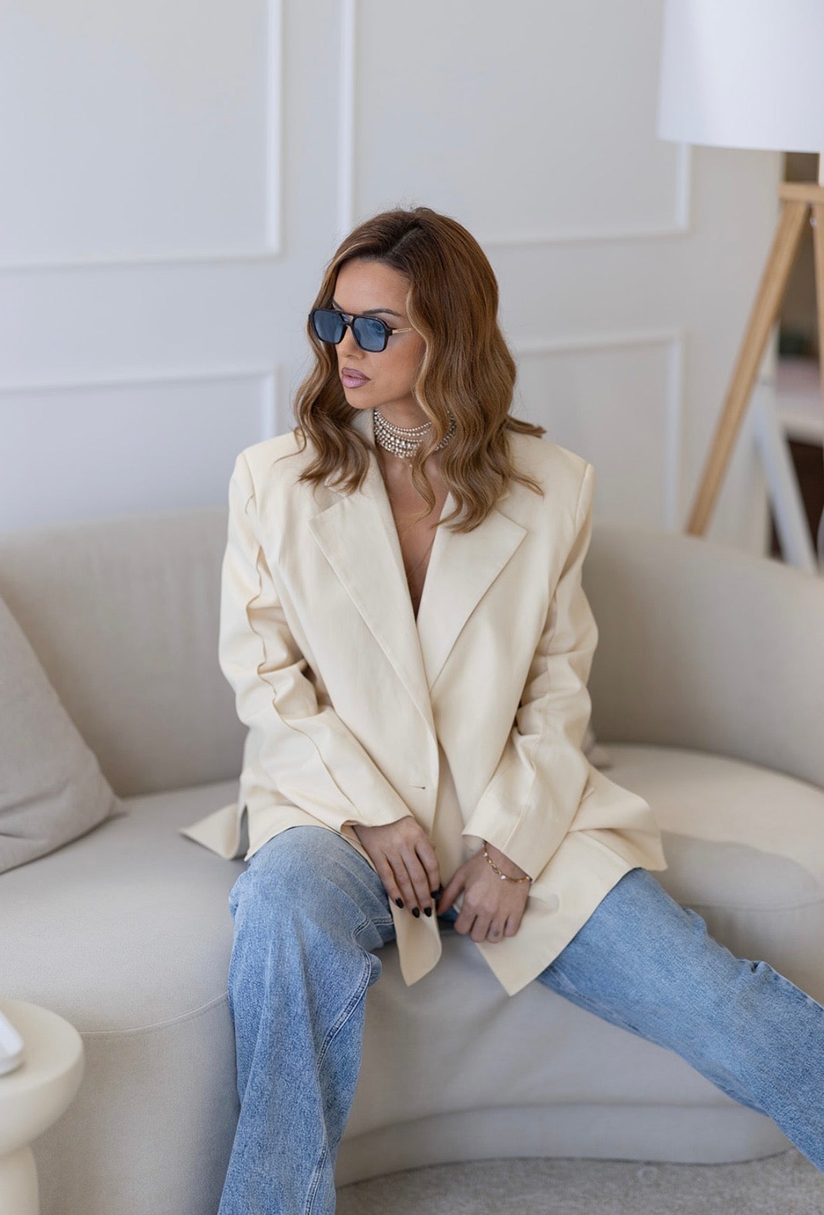 Oversized cream blazer