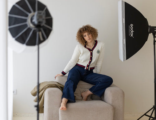 Cardigan with gold bottons